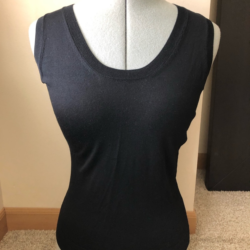 Alexander McQueen Black Wool Sleeveless Top